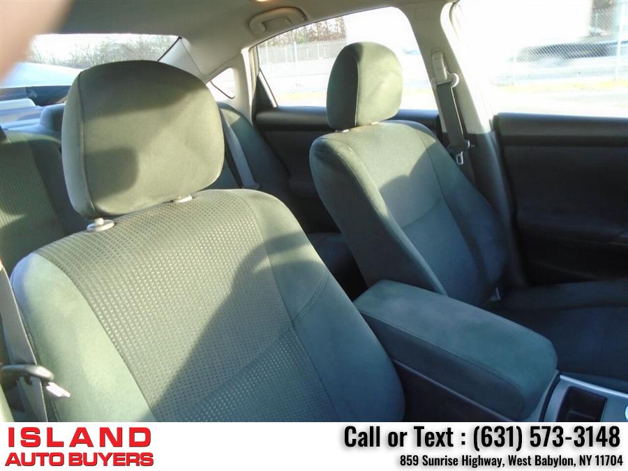 Used Nissan Altima 2.5 S 4dr Sedan 2015 | Island Auto Buyers. West Babylon, New York Used Nissan Altima 2.5 S 4dr Sedan 2015 | Island Auto Buyers. West Babylon, New York