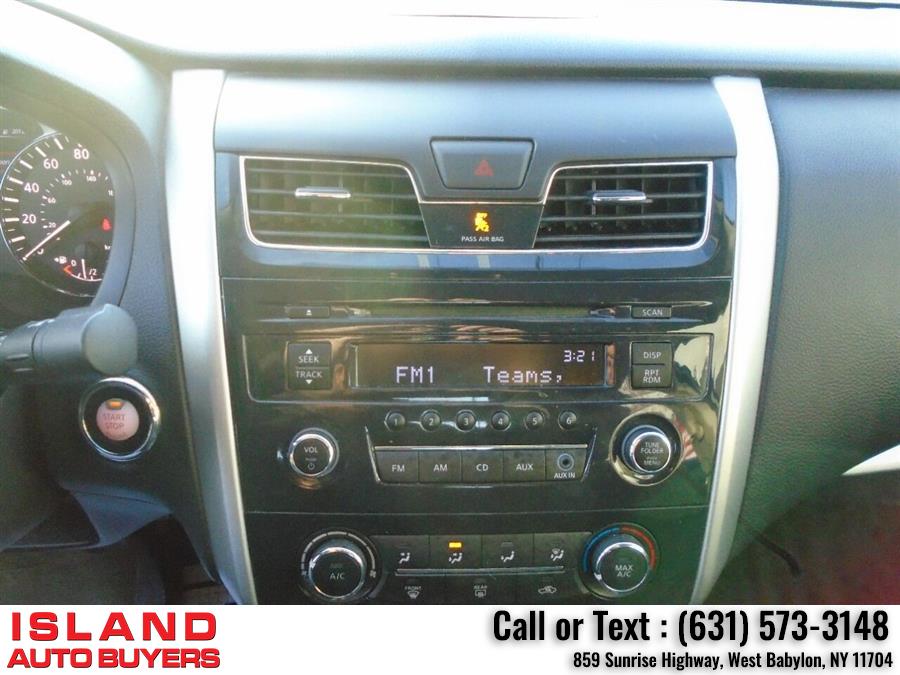 Used Nissan Altima 2.5 S 4dr Sedan 2015 | Island Auto Buyers. West Babylon, New York Used Nissan Altima 2.5 S 4dr Sedan 2015 | Island Auto Buyers. West Babylon, New York