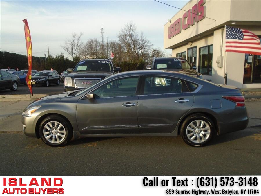 Used Nissan Altima 2.5 S 4dr Sedan 2015 | Island Auto Buyers. West Babylon, New York Used Nissan Altima 2.5 S 4dr Sedan 2015 | Island Auto Buyers. West Babylon, New York