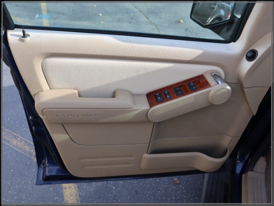 2008 Ford Explorer 4WD 4dr V6 Eddie Bauer, available for sale in Huntington Station, New York | My Auto Inc.. Huntington Station, New York 2008 Ford Explorer 4WD 4dr V6 Eddie Bauer, available for sale in Huntington Station, New York | My Auto Inc.. Huntington Station, New York