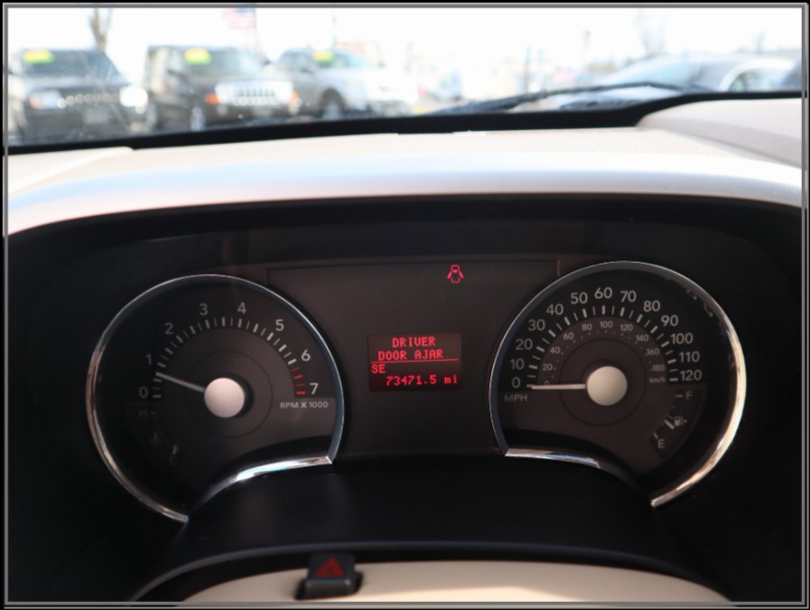 2010 Mercury Mountaineer AWD 4dr, available for sale in Huntington Station, New York | My Auto Inc.. Huntington Station, New York 2010 Mercury Mountaineer AWD 4dr, available for sale in Huntington Station, New York | My Auto Inc.. Huntington Station, New York
