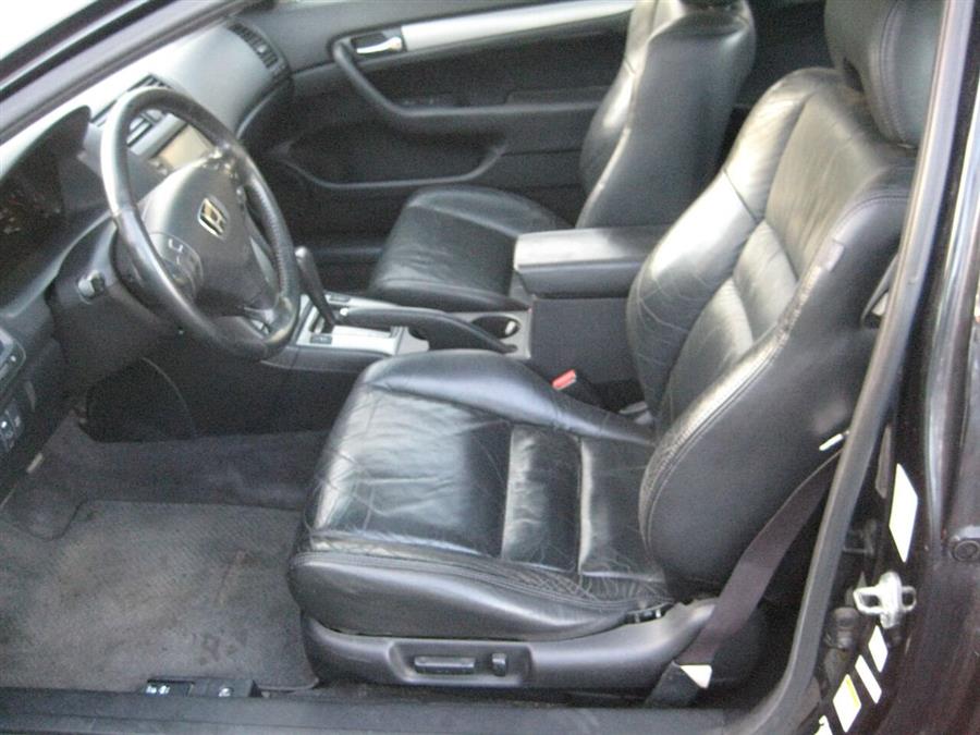2004 Honda Accord EX V 6 2dr Coupe, available for sale in Massapequa, New York | Rite Choice Auto Inc.. Massapequa, New York 2004 Honda Accord EX V 6 2dr Coupe, available for sale in Massapequa, New York | Rite Choice Auto Inc.. Massapequa, New York
