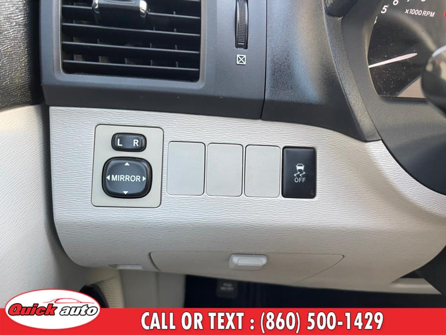 Used Toyota Venza 4dr Wgn I4 AWD 2009 | Quick Auto LLC. Bristol, Connecticut Used Toyota Venza 4dr Wgn I4 AWD 2009 | Quick Auto LLC. Bristol, Connecticut