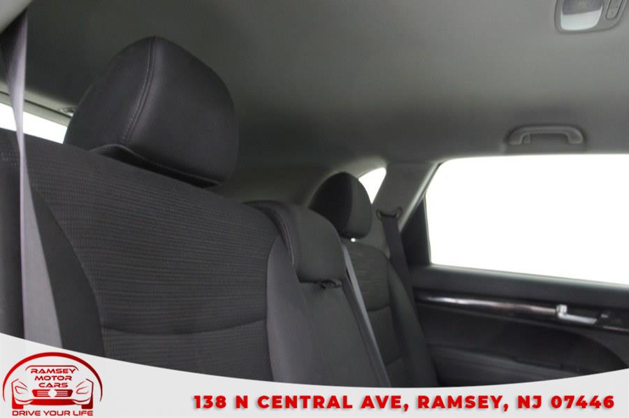 Used Kia Sorento AWD 4dr I4 LX 2014 | Ramsey Motor Cars Inc. Ramsey, New Jersey Used Kia Sorento AWD 4dr I4 LX 2014 | Ramsey Motor Cars Inc. Ramsey, New Jersey