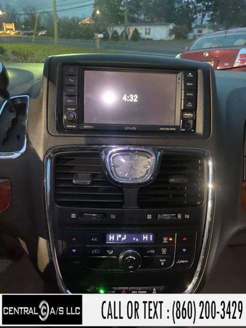 Used Chrysler Town & Country 4dr Wgn Touring 2012 | Central A/S LLC. East Windsor, Connecticut Used Chrysler Town & Country 4dr Wgn Touring 2012 | Central A/S LLC. East Windsor, Connecticut