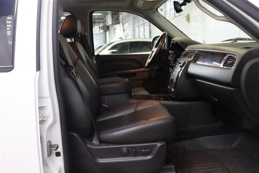 2014 GMC Yukon Xl DENALI, available for sale in Paterson, New Jersey | Fast Track Motors. Paterson, New Jersey 2014 GMC Yukon Xl DENALI, available for sale in Paterson, New Jersey | Fast Track Motors. Paterson, New Jersey