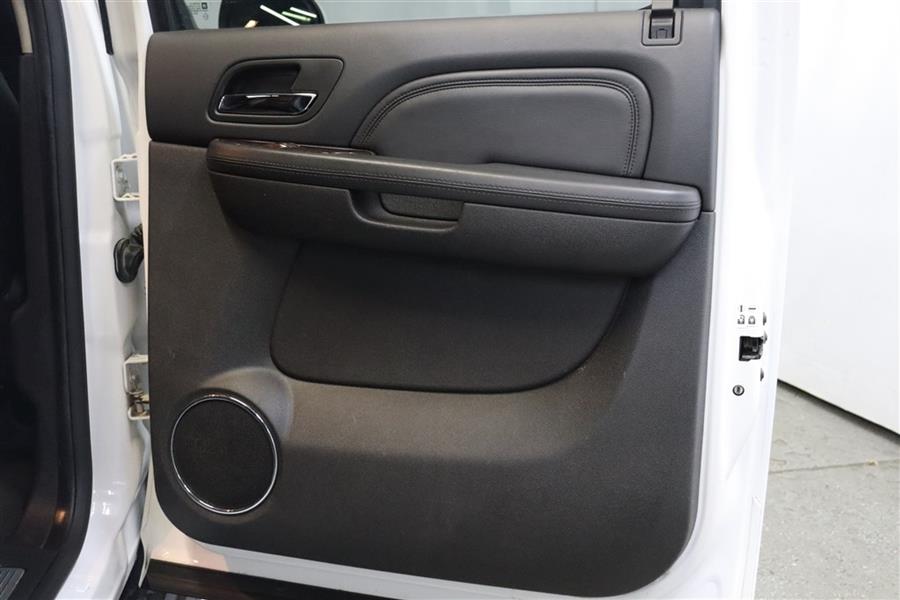 2014 GMC Yukon Xl DENALI, available for sale in Paterson, New Jersey | Fast Track Motors. Paterson, New Jersey 2014 GMC Yukon Xl DENALI, available for sale in Paterson, New Jersey | Fast Track Motors. Paterson, New Jersey