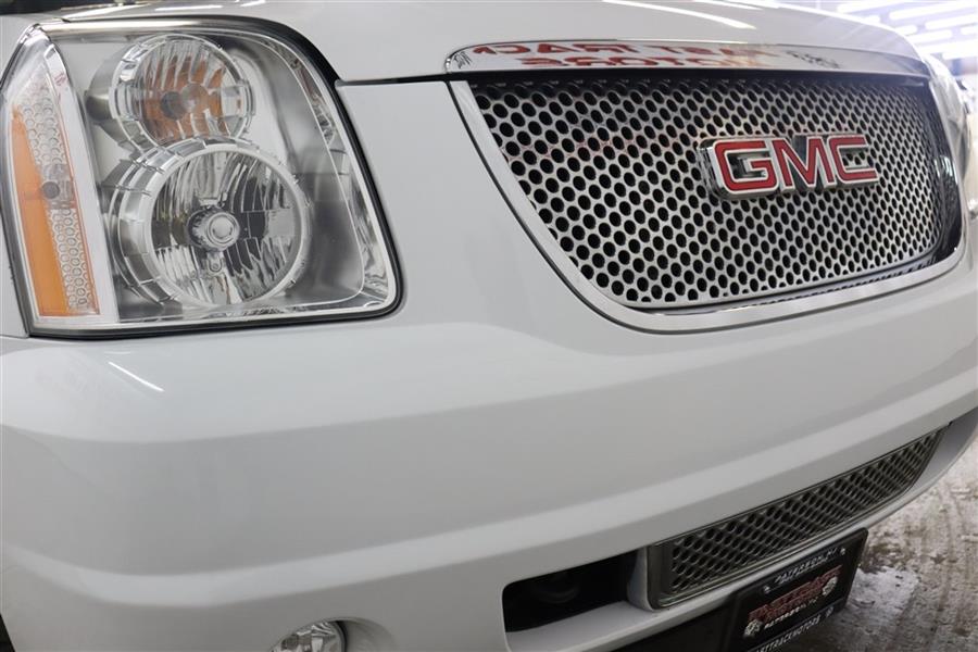 2014 GMC Yukon Xl DENALI, available for sale in Paterson, New Jersey | Fast Track Motors. Paterson, New Jersey 2014 GMC Yukon Xl DENALI, available for sale in Paterson, New Jersey | Fast Track Motors. Paterson, New Jersey