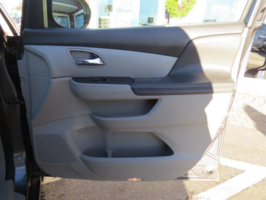 Used Honda Odyssey SE 4dr Mini Van 2016 | Lake City Exports Inc. Auburn, Maine Used Honda Odyssey SE 4dr Mini Van 2016 | Lake City Exports Inc. Auburn, Maine