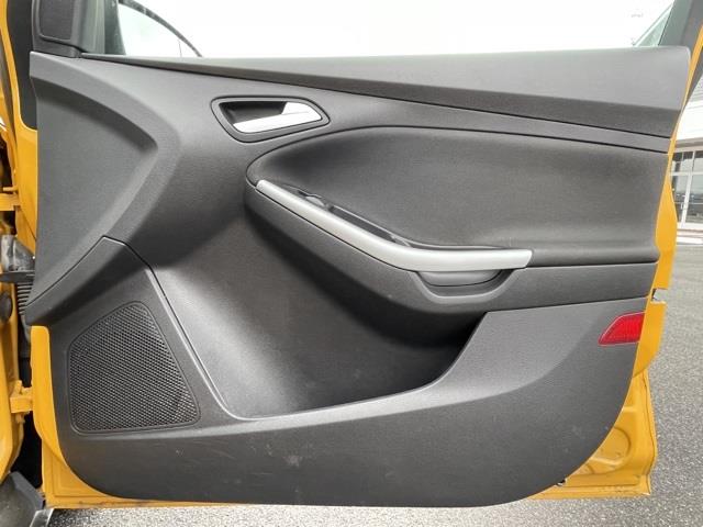 Used Ford Focus SE 2012 | Blasius Federal Road. Brookfield, Connecticut Used Ford Focus SE 2012 | Blasius Federal Road. Brookfield, Connecticut