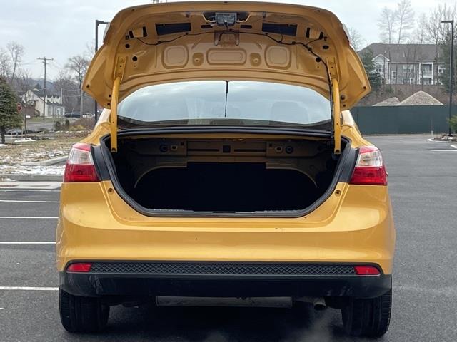 Used Ford Focus SE 2012 | Blasius Federal Road. Brookfield, Connecticut Used Ford Focus SE 2012 | Blasius Federal Road. Brookfield, Connecticut