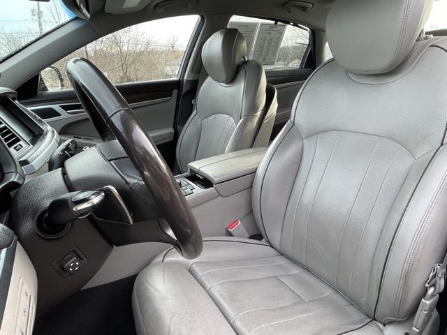 Used Hyundai Genesis 3.8 2015 | Blasius Federal Road. Brookfield, Connecticut Used Hyundai Genesis 3.8 2015 | Blasius Federal Road. Brookfield, Connecticut