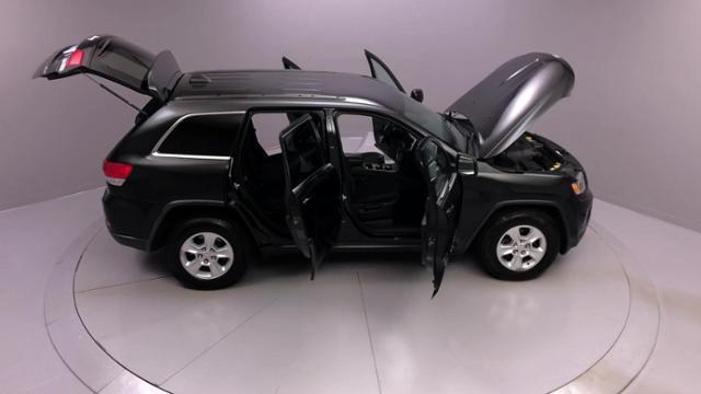 Used Jeep Grand Cherokee 4WD 4dr Laredo 2015 | J&M Automotive Sls&Svc LLC. Naugatuck, Connecticut Used Jeep Grand Cherokee 4WD 4dr Laredo 2015 | J&M Automotive Sls&Svc LLC. Naugatuck, Connecticut