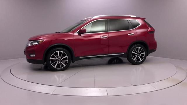2017 Nissan Rogue 2017.5 AWD SL, available for sale in Naugatuck, Connecticut | J&M Automotive Sls&Svc LLC. Naugatuck, Connecticut 2017 Nissan Rogue 2017.5 AWD SL, available for sale in Naugatuck, Connecticut | J&M Automotive Sls&Svc LLC. Naugatuck, Connecticut
