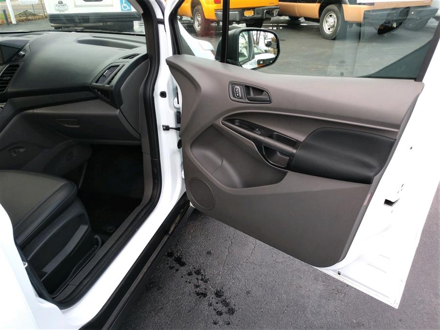 2020 Ford EXT TRANSIT CONNECT CARGO XL LWB w/Rear Symmetrical Doors, available for sale in COPIAGUE, New York | Warwick Auto Sales Inc. COPIAGUE, New York 2020 Ford EXT TRANSIT CONNECT CARGO XL LWB w/Rear Symmetrical Doors, available for sale in COPIAGUE, New York | Warwick Auto Sales Inc. COPIAGUE, New York