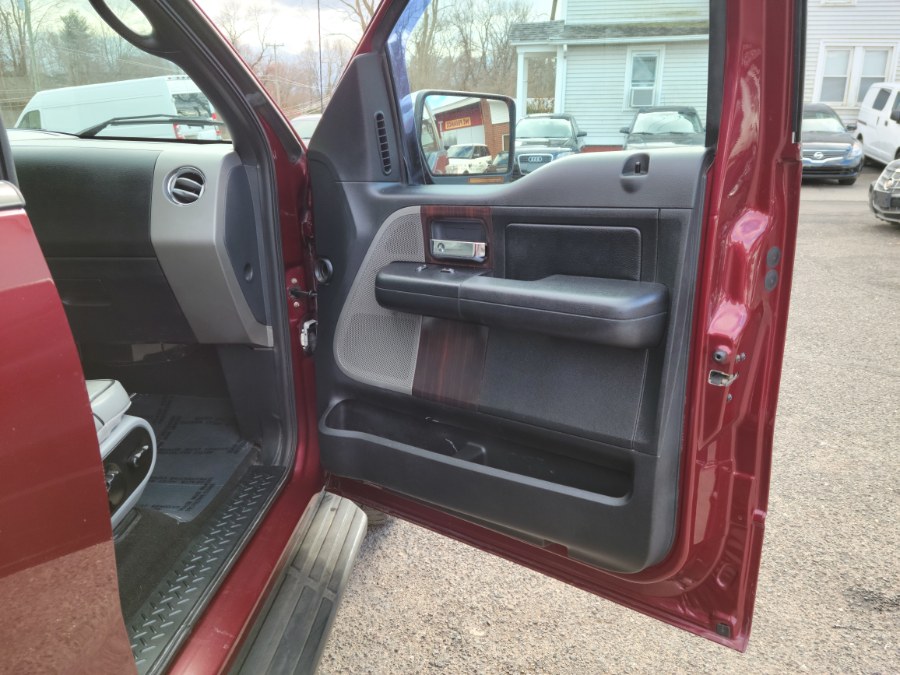 Used Lincoln Mark LT 4WD Supercrew 139" Leather 2006 | Toro Auto. East Windsor, Connecticut Used Lincoln Mark LT 4WD Supercrew 139" Leather 2006 | Toro Auto. East Windsor, Connecticut