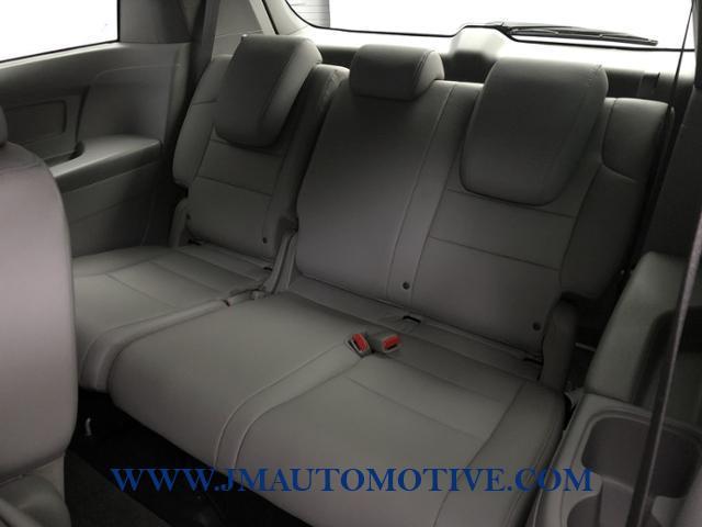 2013 Honda Odyssey 5dr EX-L w/Navi, available for sale in Naugatuck, Connecticut | J&M Automotive Sls&Svc LLC. Naugatuck, Connecticut 2013 Honda Odyssey 5dr EX-L w/Navi, available for sale in Naugatuck, Connecticut | J&M Automotive Sls&Svc LLC. Naugatuck, Connecticut