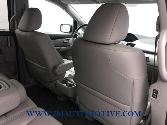2013 Honda Odyssey 5dr EX-L w/Navi, available for sale in Naugatuck, Connecticut | J&M Automotive Sls&Svc LLC. Naugatuck, Connecticut 2013 Honda Odyssey 5dr EX-L w/Navi, available for sale in Naugatuck, Connecticut | J&M Automotive Sls&Svc LLC. Naugatuck, Connecticut