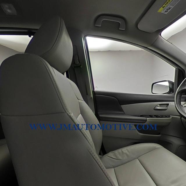 2013 Honda Odyssey 5dr EX-L w/Navi, available for sale in Naugatuck, Connecticut | J&M Automotive Sls&Svc LLC. Naugatuck, Connecticut 2013 Honda Odyssey 5dr EX-L w/Navi, available for sale in Naugatuck, Connecticut | J&M Automotive Sls&Svc LLC. Naugatuck, Connecticut