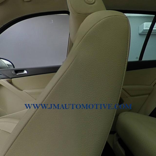 Used Volkswagen Tiguan 2.0T Wolfsburg Edition 4MOTION 2017 | J&M Automotive Sls&Svc LLC. Naugatuck, Connecticut Used Volkswagen Tiguan 2.0T Wolfsburg Edition 4MOTION 2017 | J&M Automotive Sls&Svc LLC. Naugatuck, Connecticut