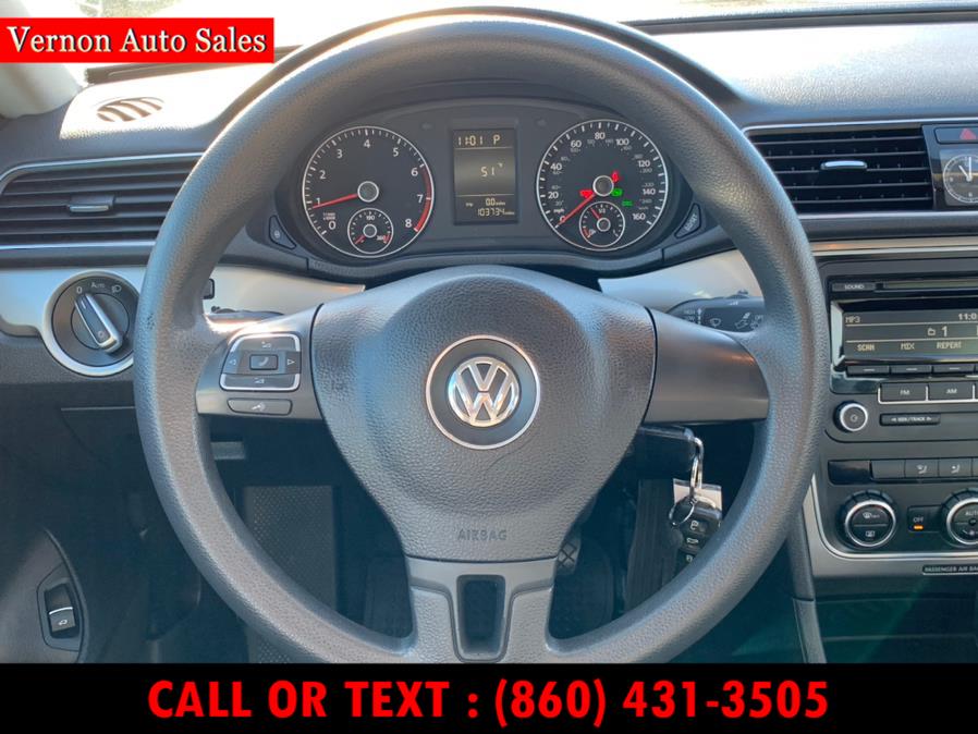 2012 Volkswagen Passat 4dr Sdn 2.5L Auto S PZEV, available for sale in Manchester, Connecticut | Vernon Auto Sale & Service. Manchester, Connecticut 2012 Volkswagen Passat 4dr Sdn 2.5L Auto S PZEV, available for sale in Manchester, Connecticut | Vernon Auto Sale & Service. Manchester, Connecticut