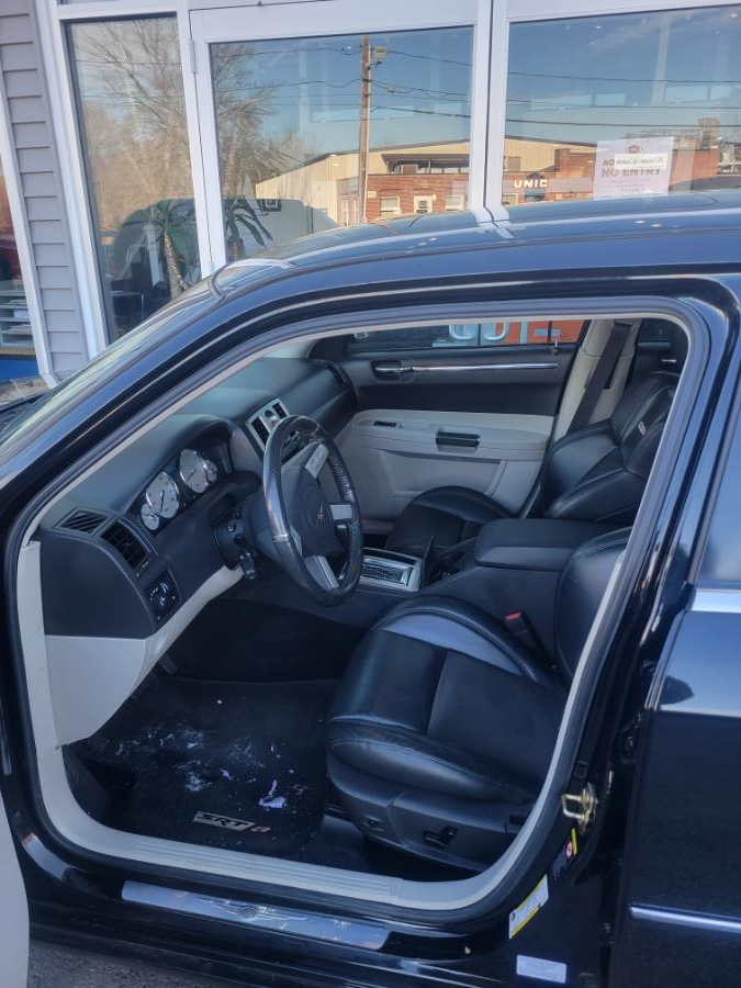 Used Chrysler 300 4dr Sdn 300C SRT8 2006 | Chris's Auto Clinic. Plainville, Connecticut Used Chrysler 300 4dr Sdn 300C SRT8 2006 | Chris's Auto Clinic. Plainville, Connecticut