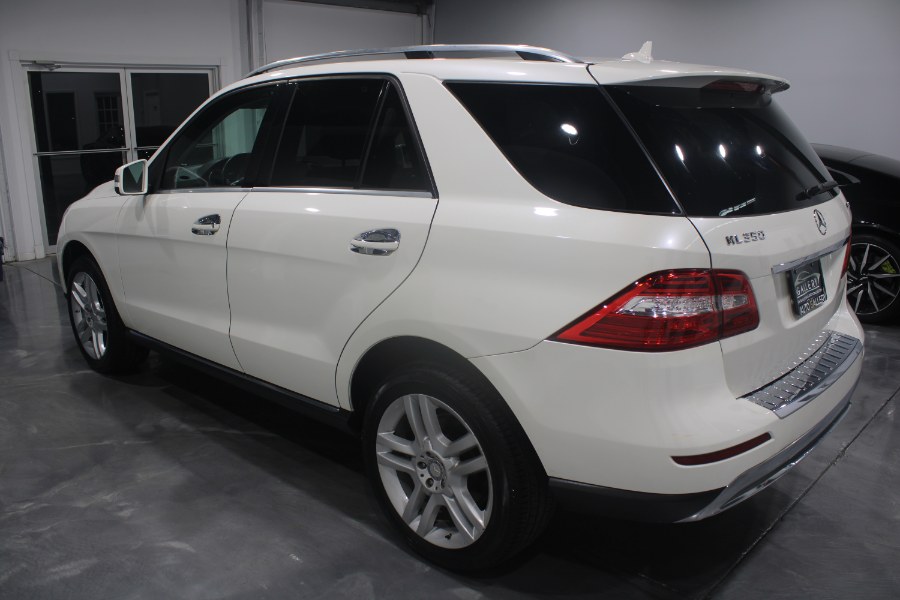 Used Mercedes-Benz M-Class 4MATIC 4dr ML 350 2015 | Auto Gallery. Lodi, New Jersey Used Mercedes-Benz M-Class 4MATIC 4dr ML 350 2015 | Auto Gallery. Lodi, New Jersey