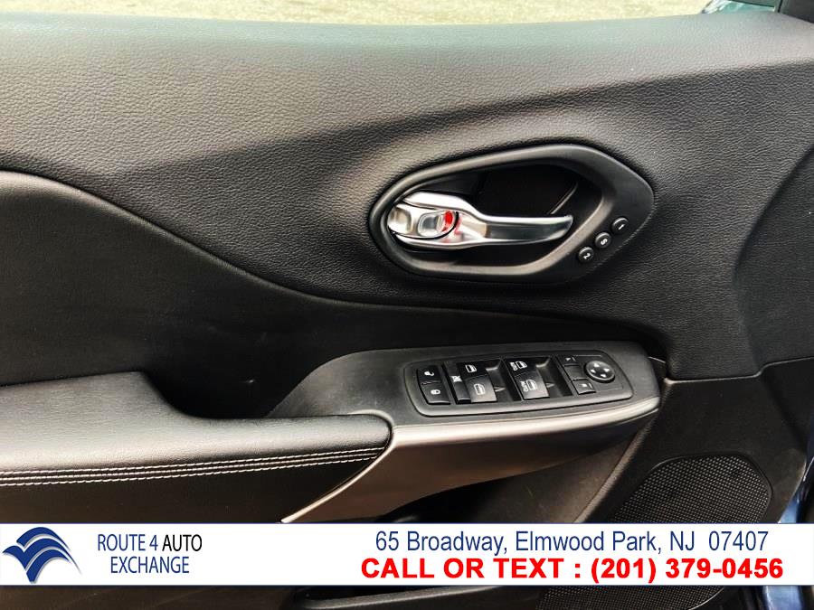 Used Jeep Cherokee Limited 4x4 2019 | Route 4 Auto Exchange. Elmwood Park, New Jersey Used Jeep Cherokee Limited 4x4 2019 | Route 4 Auto Exchange. Elmwood Park, New Jersey