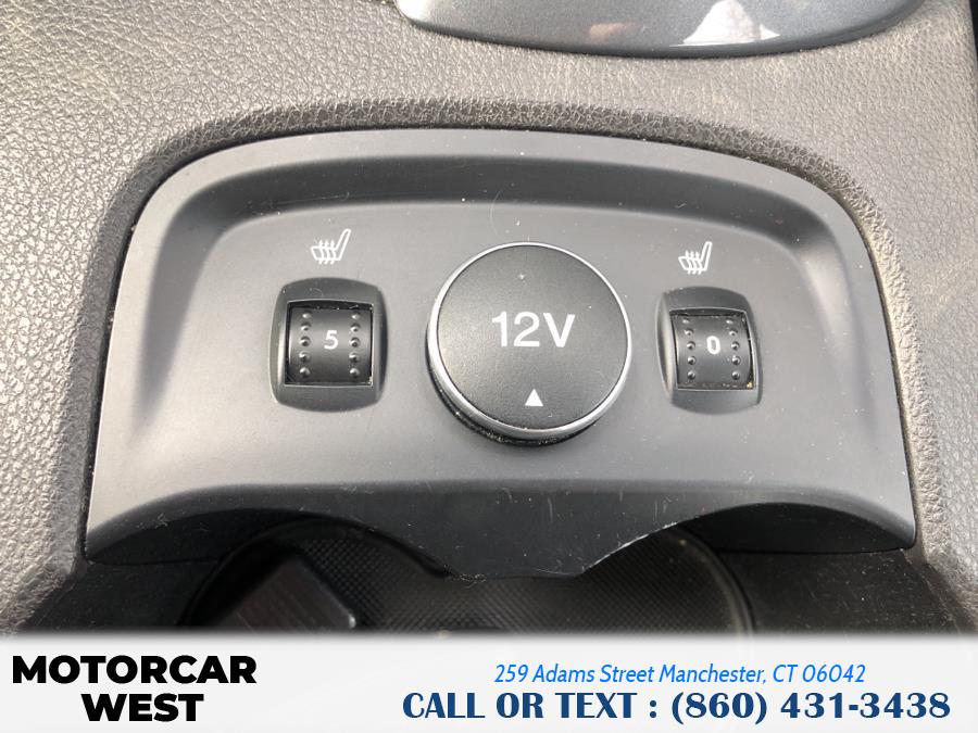 Used Ford Focus 4dr Sdn Titanium 2012 | Motorcar West. Manchester, Connecticut Used Ford Focus 4dr Sdn Titanium 2012 | Motorcar West. Manchester, Connecticut