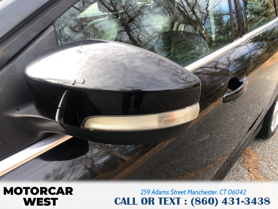 Used Ford Focus 4dr Sdn Titanium 2012 | Motorcar West. Manchester, Connecticut Used Ford Focus 4dr Sdn Titanium 2012 | Motorcar West. Manchester, Connecticut
