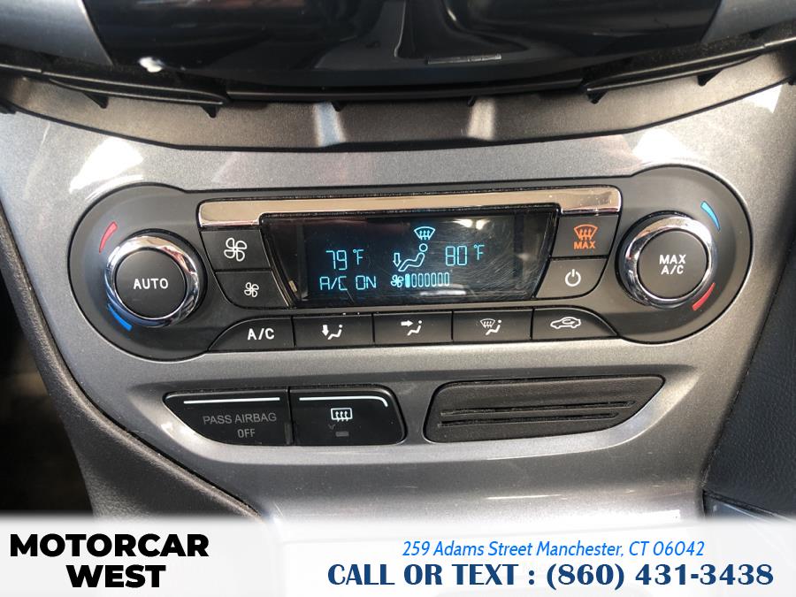 Used Ford Focus 4dr Sdn Titanium 2012 | Motorcar West. Manchester, Connecticut Used Ford Focus 4dr Sdn Titanium 2012 | Motorcar West. Manchester, Connecticut