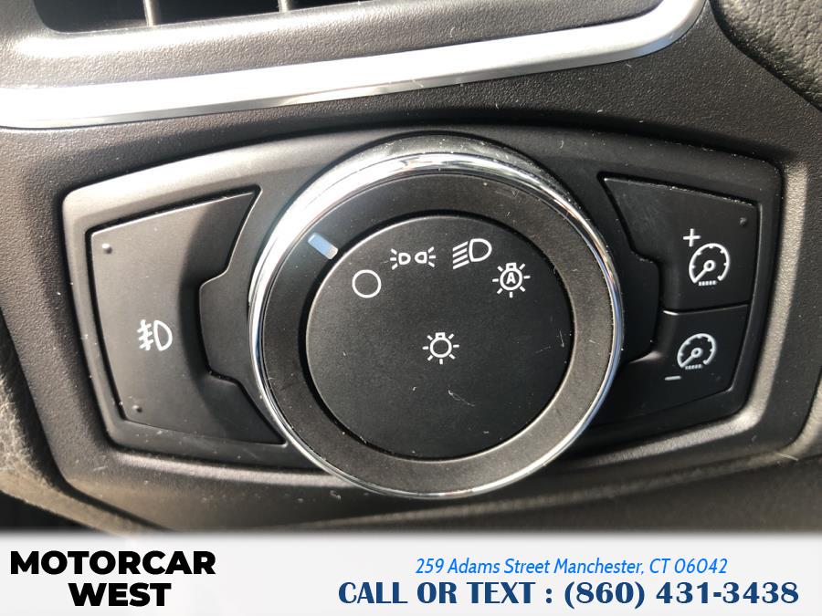 Used Ford Focus 4dr Sdn Titanium 2012 | Motorcar West. Manchester, Connecticut Used Ford Focus 4dr Sdn Titanium 2012 | Motorcar West. Manchester, Connecticut