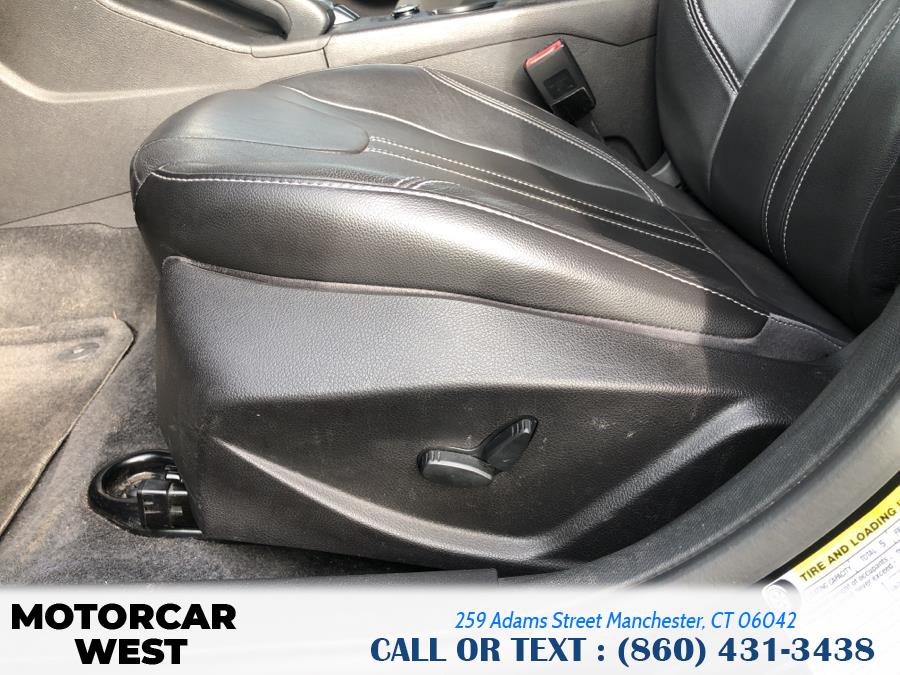 Used Ford Focus 4dr Sdn Titanium 2012 | Motorcar West. Manchester, Connecticut Used Ford Focus 4dr Sdn Titanium 2012 | Motorcar West. Manchester, Connecticut