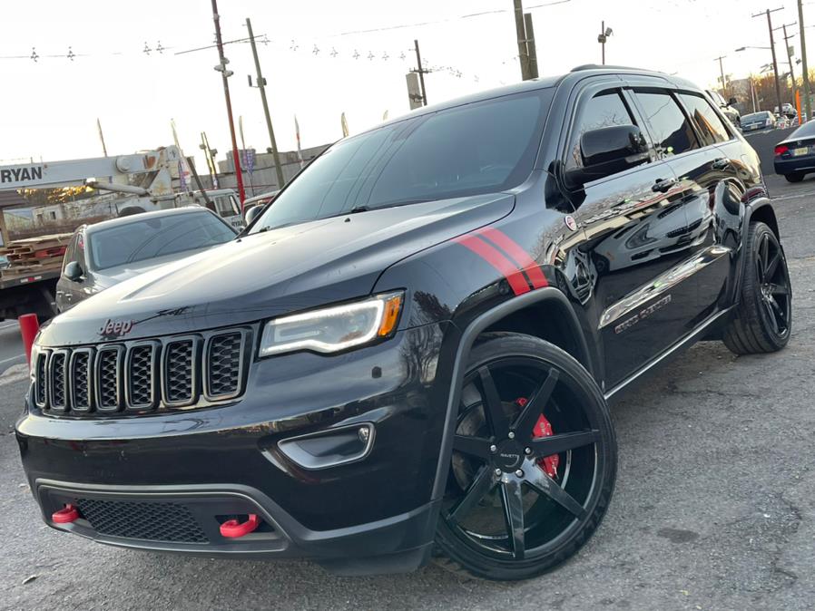 Used Jeep Grand Cherokee Trailhawk 4x4 2017 | Champion Auto Hillside. Hillside, New Jersey Used Jeep Grand Cherokee Trailhawk 4x4 2017 | Champion Auto Hillside. Hillside, New Jersey