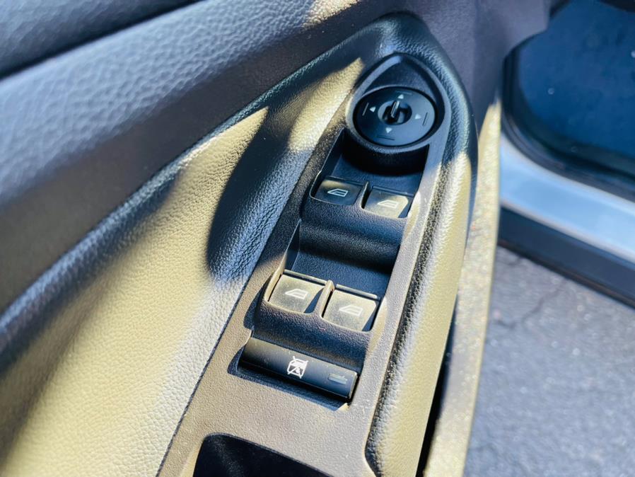 Used Ford Escape 4WD 4dr SE 2014 | Supreme Automotive. New Britain, Connecticut Used Ford Escape 4WD 4dr SE 2014 | Supreme Automotive. New Britain, Connecticut