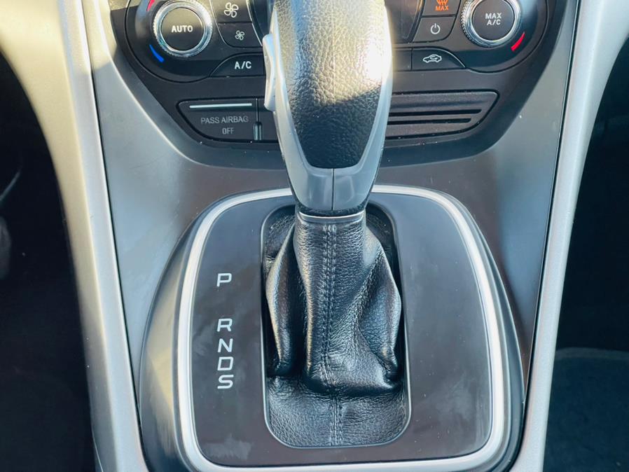Used Ford Escape 4WD 4dr SE 2014 | Supreme Automotive. New Britain, Connecticut Used Ford Escape 4WD 4dr SE 2014 | Supreme Automotive. New Britain, Connecticut