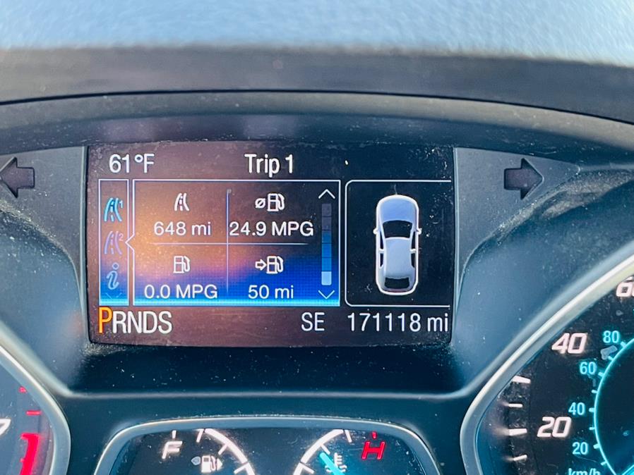 Used Ford Escape 4WD 4dr SE 2014 | Supreme Automotive. New Britain, Connecticut Used Ford Escape 4WD 4dr SE 2014 | Supreme Automotive. New Britain, Connecticut
