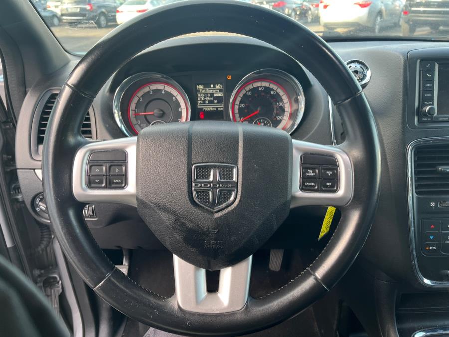 2016 Dodge Grand Caravan 4dr Wgn R/T. CLEAN CARFAX!!!, available for sale in Elmont, New York | Sunrise of Elmont. Elmont, New York 2016 Dodge Grand Caravan 4dr Wgn R/T. CLEAN CARFAX!!!, available for sale in Elmont, New York | Sunrise of Elmont. Elmont, New York