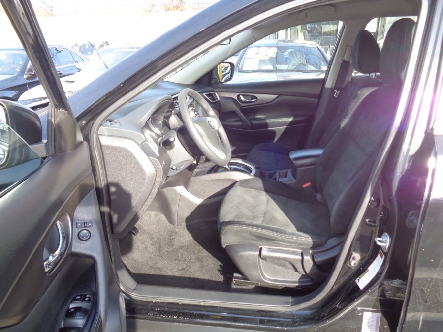 2014 Nissan Rogue AWD 4dr S, available for sale in Elmont, New York | Sunrise of Elmont. Elmont, New York 2014 Nissan Rogue AWD 4dr S, available for sale in Elmont, New York | Sunrise of Elmont. Elmont, New York
