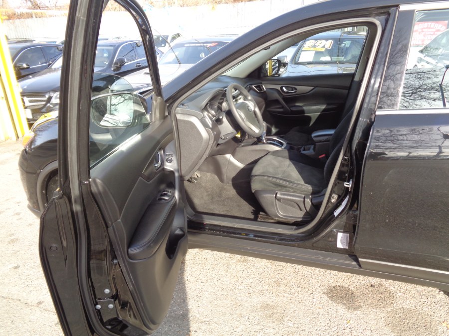 2014 Nissan Rogue AWD 4dr S, available for sale in Elmont, New York | Sunrise of Elmont. Elmont, New York 2014 Nissan Rogue AWD 4dr S, available for sale in Elmont, New York | Sunrise of Elmont. Elmont, New York