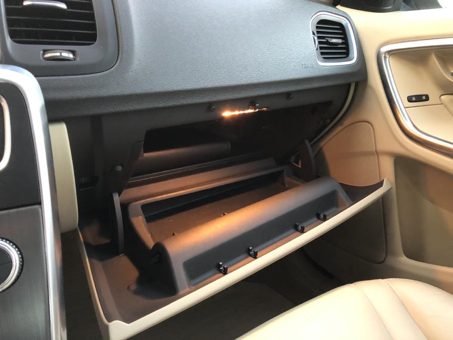 2015 Volvo S60 2015.5 T5 Premier AWD, available for sale in Waterbury, Connecticut | National Auto Brokers, Inc.. Waterbury, Connecticut 2015 Volvo S60 2015.5 T5 Premier AWD, available for sale in Waterbury, Connecticut | National Auto Brokers, Inc.. Waterbury, Connecticut
