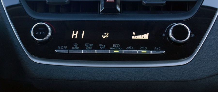 Used Toyota Corolla LE CVT 2020 | Highline Car Connection. Waterbury, Connecticut Used Toyota Corolla LE CVT 2020 | Highline Car Connection. Waterbury, Connecticut