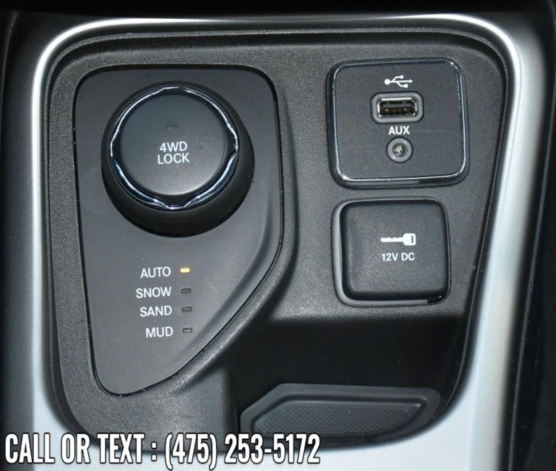 Used Jeep Compass Latitude 4x4 limited 2018 | Highline Car Connection. Waterbury, Connecticut Used Jeep Compass Latitude 4x4 limited 2018 | Highline Car Connection. Waterbury, Connecticut