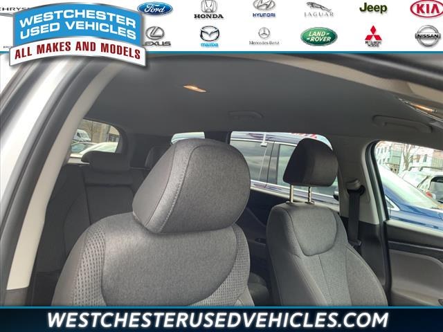 Used Hyundai Santa Fe SEL 2.4L Auto AWD 2019 | Apex Westchester Used Vehicles. White Plains, New York Used Hyundai Santa Fe SEL 2.4L Auto AWD 2019 | Apex Westchester Used Vehicles. White Plains, New York