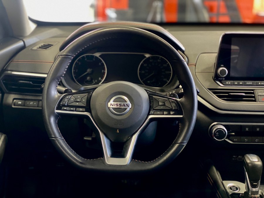 Used Nissan Altima 2.5 SR Sedan 2020 | Car Factory Inc.. Bronx, New York Used Nissan Altima 2.5 SR Sedan 2020 | Car Factory Inc.. Bronx, New York