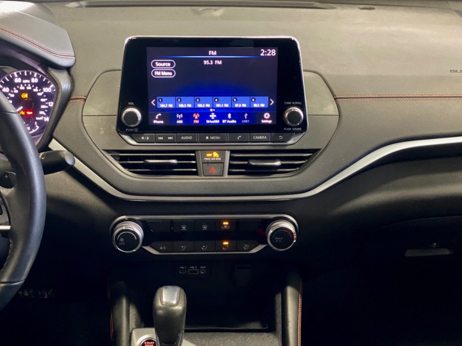 Used Nissan Altima 2.5 SR Sedan 2020 | Car Factory Inc.. Bronx, New York Used Nissan Altima 2.5 SR Sedan 2020 | Car Factory Inc.. Bronx, New York