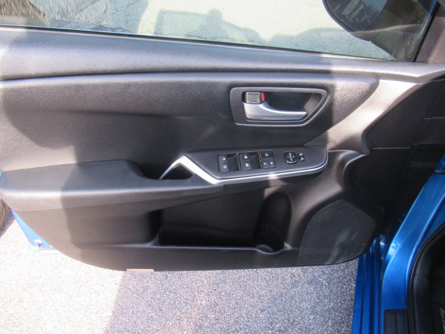 2016 Toyota Camry SE w/Special Edition Pkg, available for sale in Worcester, Massachusetts | Hilario's Auto Sales Inc.. Worcester, Massachusetts 2016 Toyota Camry SE w/Special Edition Pkg, available for sale in Worcester, Massachusetts | Hilario's Auto Sales Inc.. Worcester, Massachusetts