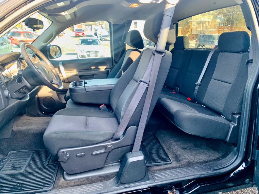 Used Chevrolet Silverado 1500 4WD Ext Cab 143.5" LT 2011 | Second Street Auto Sales Inc. Manchester, New Hampshire Used Chevrolet Silverado 1500 4WD Ext Cab 143.5" LT 2011 | Second Street Auto Sales Inc. Manchester, New Hampshire