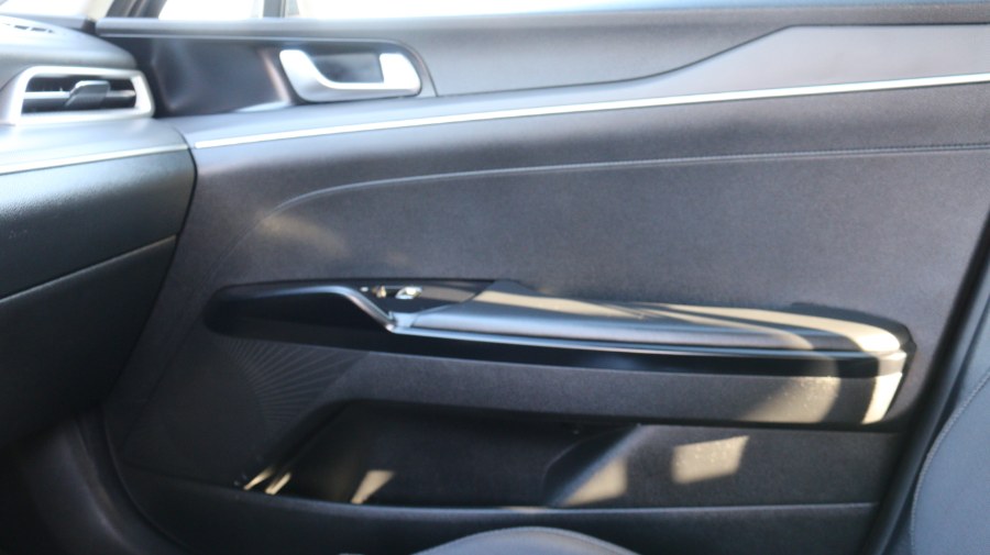 Used Kia K5 LXS Auto FWD 2021 | Inman Motors Sales. Medford, Massachusetts Used Kia K5 LXS Auto FWD 2021 | Inman Motors Sales. Medford, Massachusetts