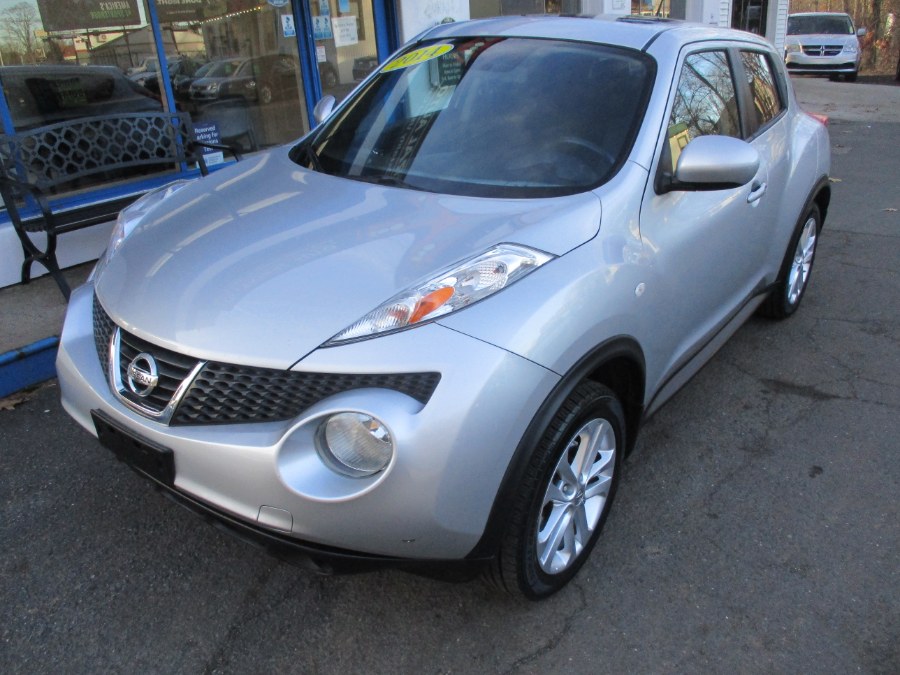 Used Nissan JUKE 5dr Wgn CVT SV AWD 2014 | Cos Central Auto. Meriden, Connecticut Used Nissan JUKE 5dr Wgn CVT SV AWD 2014 | Cos Central Auto. Meriden, Connecticut